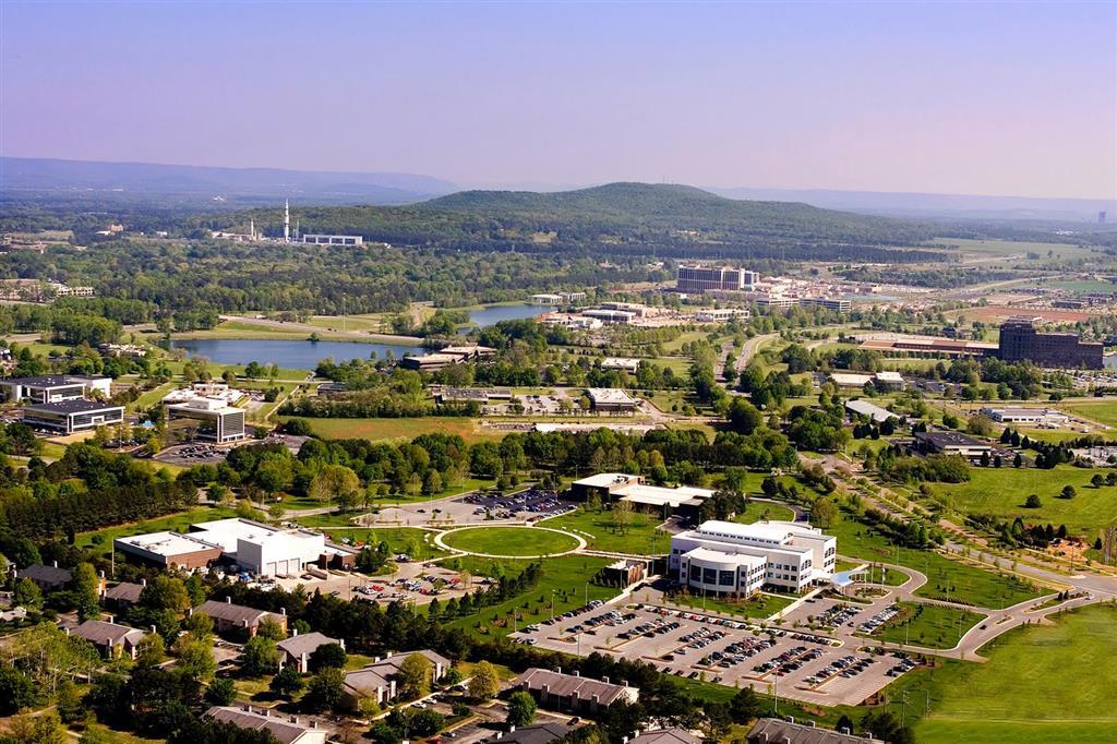 Quality Inn & Suites Huntsville Research Park Area Экстерьер фото